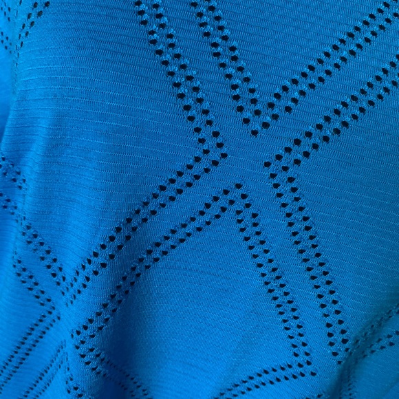 Bright blue top - Picture 2 of 2